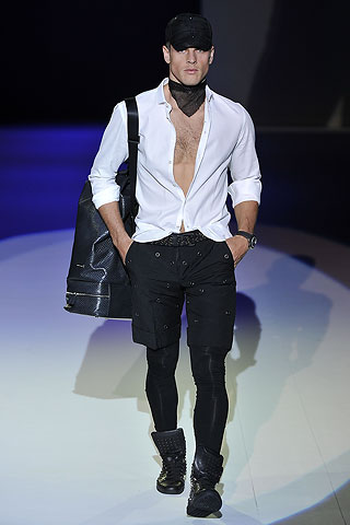 Emporio Armani / - 2011